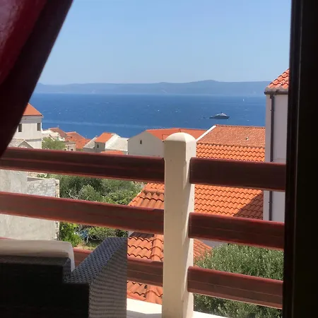 Bed & Breakfast Kiki