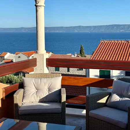 Kiki Bed & Breakfast 3*